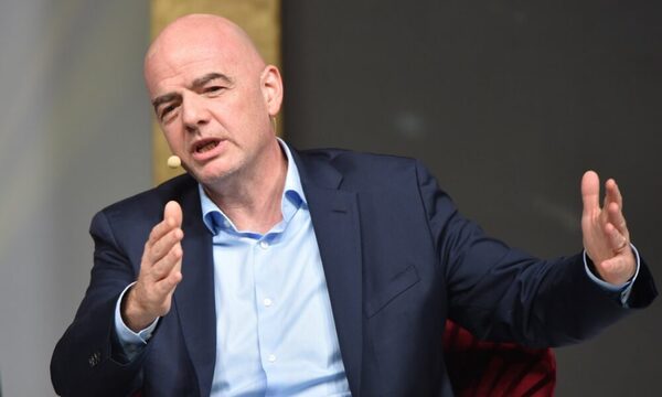 El presidente de la FIFA, tajante contra Rubiales: “Esto no debería haber ocurrido nunca”