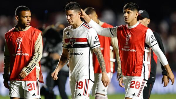 James falla su penal y Liga de Quito accede a semifinales