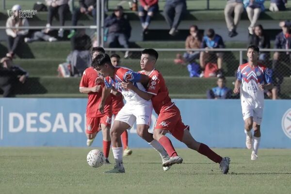 Sub 17: Cerro al frente, con caída de su escolta   - Fútbol - ABC Color