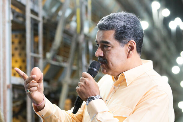 Maduro aprueba fondo para financiar a campesinos y pescadores por 5,06 millones de dólares - MarketData