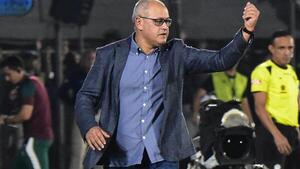 Francisco Arce explica la salida de Bruera