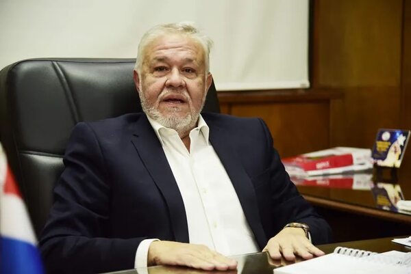 No van a comprar equipo de karaoke, dice presidente del IPS - Política - ABC Color