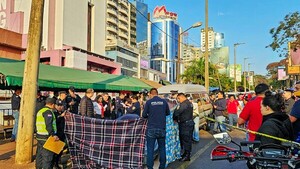 Feminicidio que pudo ser evitado transcurre ante cientos de testigos