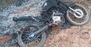 Asesinato de médico: hallan una moto incinerada y extraen proyectil del cuerpo - Noticiero Paraguay