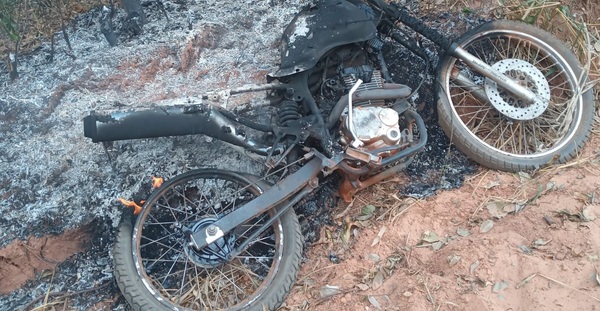Asesinato de médico: hallan una moto incinerada y extraen proyectil del cuerpo - Noticiero Paraguay