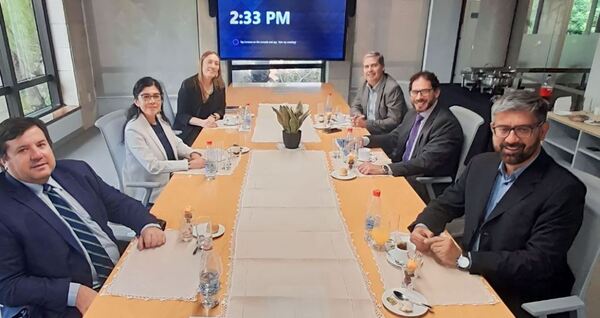 Minas y Energía y BID evalúan trabajo conjunto en nuevas áreas de cooperación