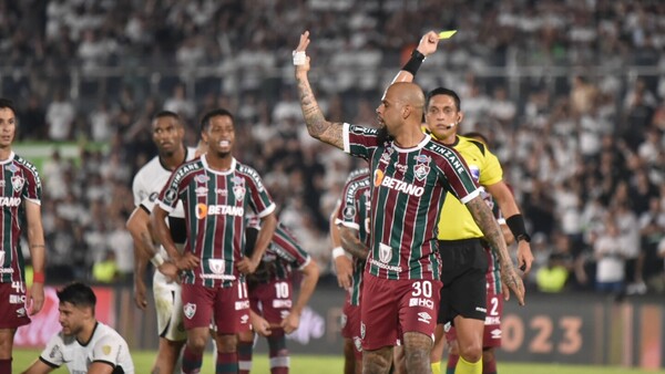 Felipe Melo: “Hay que aprender a perder”