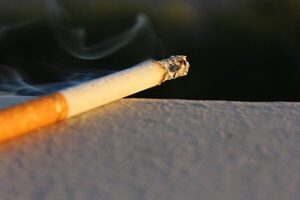 El 80% de los que padecen cáncer de pulmón son fumadores - Portal Digital Cáritas Universidad Católica