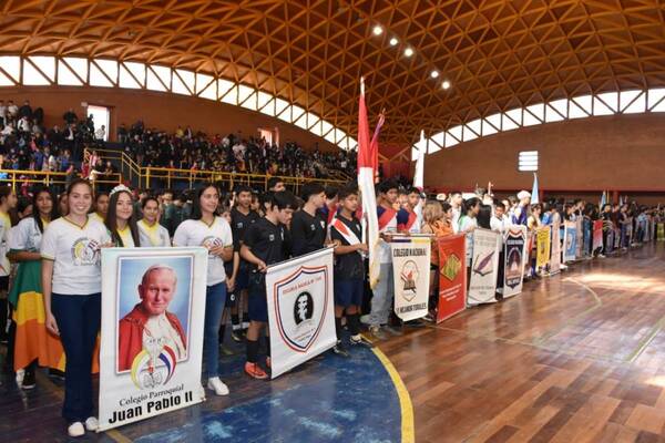 JUEGOS JEEN CULMINAN EXITOSAMENTE EN SU ETAPA DEPARTAMENTAL EN ITAPÚA