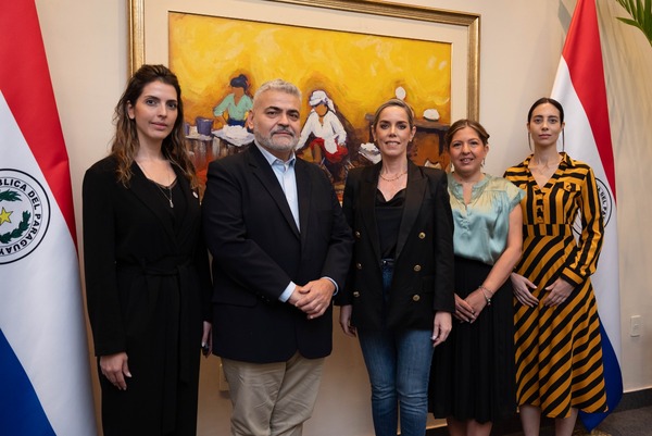 Primera Dama y Olimpiadas Especiales sumarán esfuerzos por el deporte inclusivo - .::Agencia IP::.