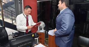 La Nación / MUVH denuncia a caudillo efrainista por supuesta falsificación de documentos