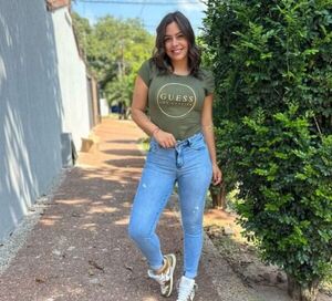 Larissa Riquelme pide a sus seguidoras cuidarse cuando se tunean ¡Puede ser peligroso!