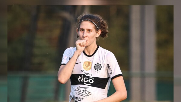 Las franjeadas continúan imparables en el Clausura