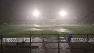 Guaireña y General Caballero se suspende por intensa lluvia