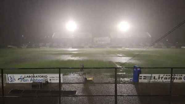 Guaireña y General Caballero se suspende por intensa lluvia