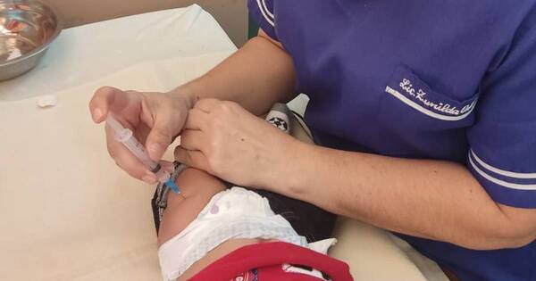 La Nación / Hospitales retoman inmunización a bebés contra virus sincitial