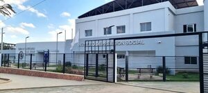 Conceden cantinas del IPS por 10 años a firmas cercanas al consejero Gustavo Arias - Política - ABC Color