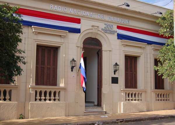 Carmen Insaurralde es la nueva directora de Radio Nacional del Paraguay - ADN Digital