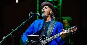 La Nación / Falleció “el otro guitarrista” de Dire Straits