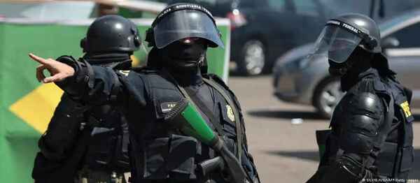 Denuncian "graves excesos" en operación policial en Brasil