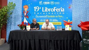 INSPIRADOR LIBRO Y TESOROS DE ROA DESTACAN EN LIBROFERIA ENCARNACIÓN