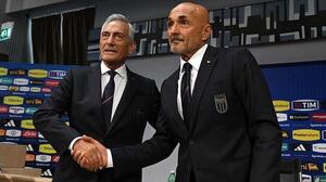 El seleccionador italiano dice que tomó la decisión correcta pese a cláusula con Nápoles