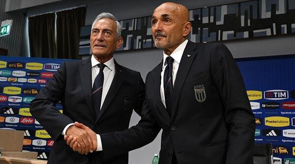 El seleccionador italiano dice que tomó la decisión correcta pese a cláusula con Nápoles
