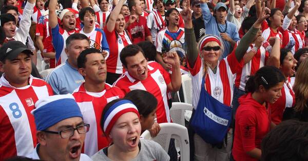 La Nación / Debut en estadio lleno