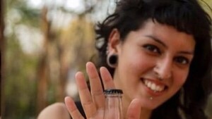Emprendedora crea innovador y novedoso vino de banana