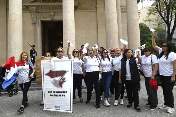 Feminicidios: Demandan acción eficaz de organismos estatales