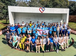 Niños con diabetes tipo 1 comparten jornada de campamento con Ministra de Salud