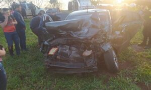 Heridos graves tras aparatoso choque de vehículos