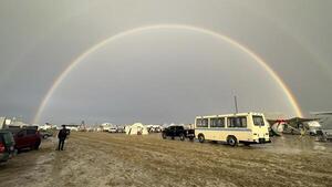 El Burning Man se vuelve una pesadilla, con miles de asistentes intentando escapar