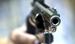 Asesinan de un balazo a un hombre durante riña en Arroyito