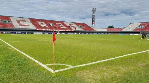 El pintorcito colorea de nuevo el cielo guaraní - Fútbol - ABC Color
