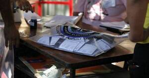 La Nación / Denuncian extorsión de liberales a mesarios colorados