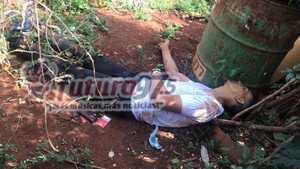 Hallan el cuerpo sin vida de un joven en la Fracción Santa Teresa.