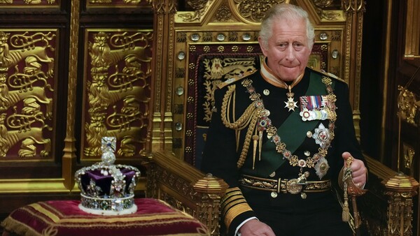 Diario HOY | Carlos III, un año de reinado sin contratiempos para pasar la página de Isabel II