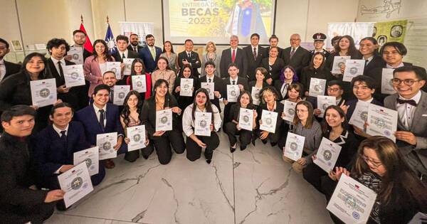 La Nación / 53 nuevos becarios paraguayos viajarán este mes a Taiwán