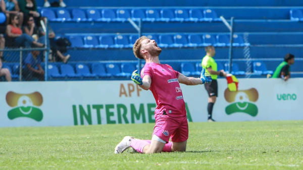 Independiente vence al líder Sol de América