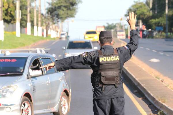 Policías detenidos por supuesta extorsión a ciudadanos libaneses - Portal Digital Cáritas Universidad Católica