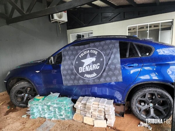 Diario HOY | Hallan droga en lujosa camioneta con chapa paraguaya en Foz de Iguazú