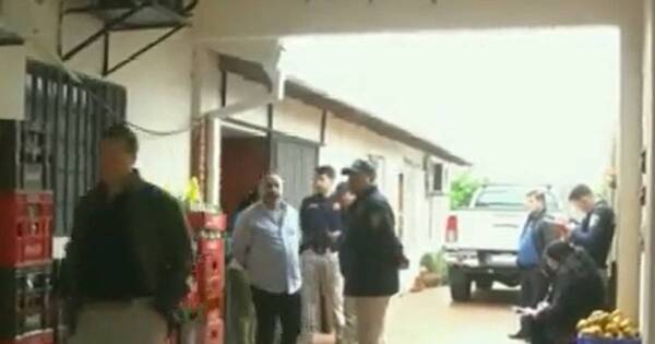 La Nación / Buscan a líder de banda de robacoches que movía G. 2.000 millones al mes