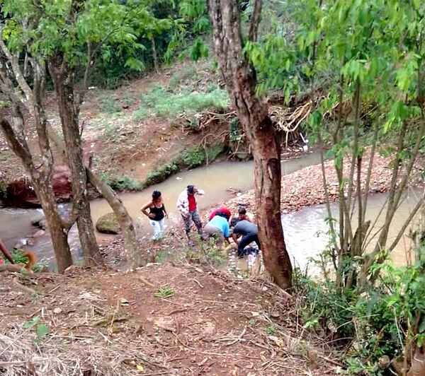 Niño de 11 años muere ahogado en un arroyo en Santa Rita