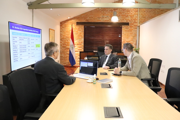 MITIC inicia capacitación en IA para funcionarios públicos con apoyo de Corea