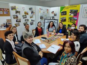 Facso UNA: Universitarios inician programa de fortalecimiento de comisiones vecinales - Nacionales - ABC Color