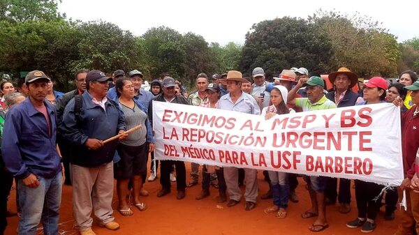 Barbereños exigen justicia por asesinato de médico y la designación de un reemplazante - Nacionales - ABC Color
