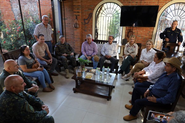 Tras reunión con familiares de secuestrados, autoridades anuncian acciones con equipo especializado en el Norte