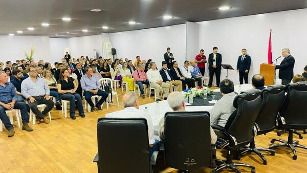 El Ministro Superintendente de la Circunscripción Judicial de Concepción, Dr. Jiménez Rolón, presentó su libro sobre Derecho Comercial en el Norte del País