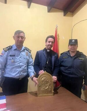 Recuperan puerta del sagrario robada del templo de Villeta - Policiales - ABC Color